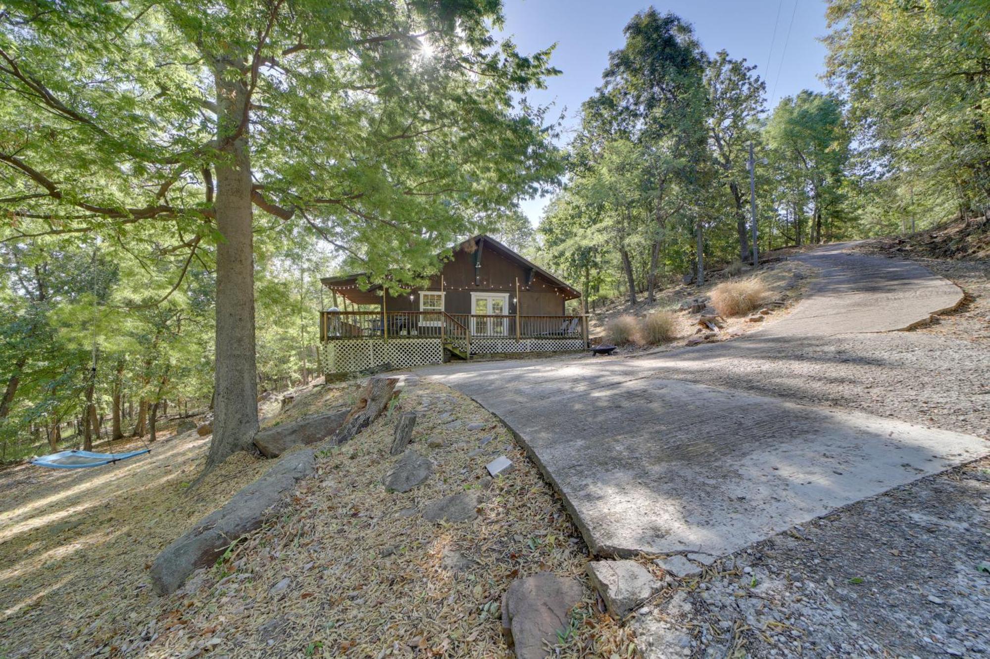 Secluded Vian Retreat Close To Tenkiller Lake Eksteriør billede